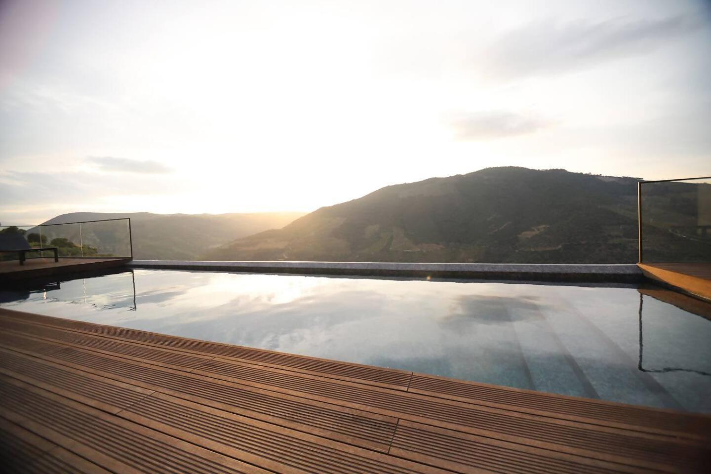フォルゴザ Quinta Vale De Lobos Bed & Breakfast エクステリア 写真
